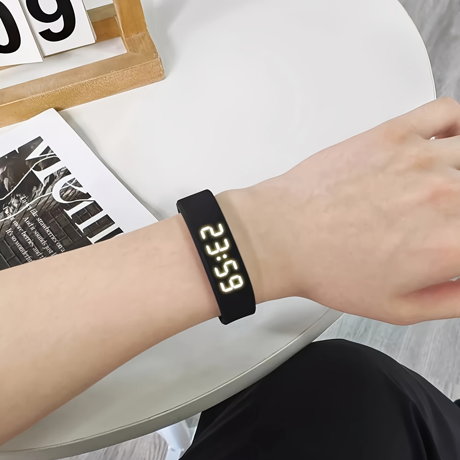 Smartwatch Iphone Watches For Women - Jam tangan pintar Pria Wanita Pedometer